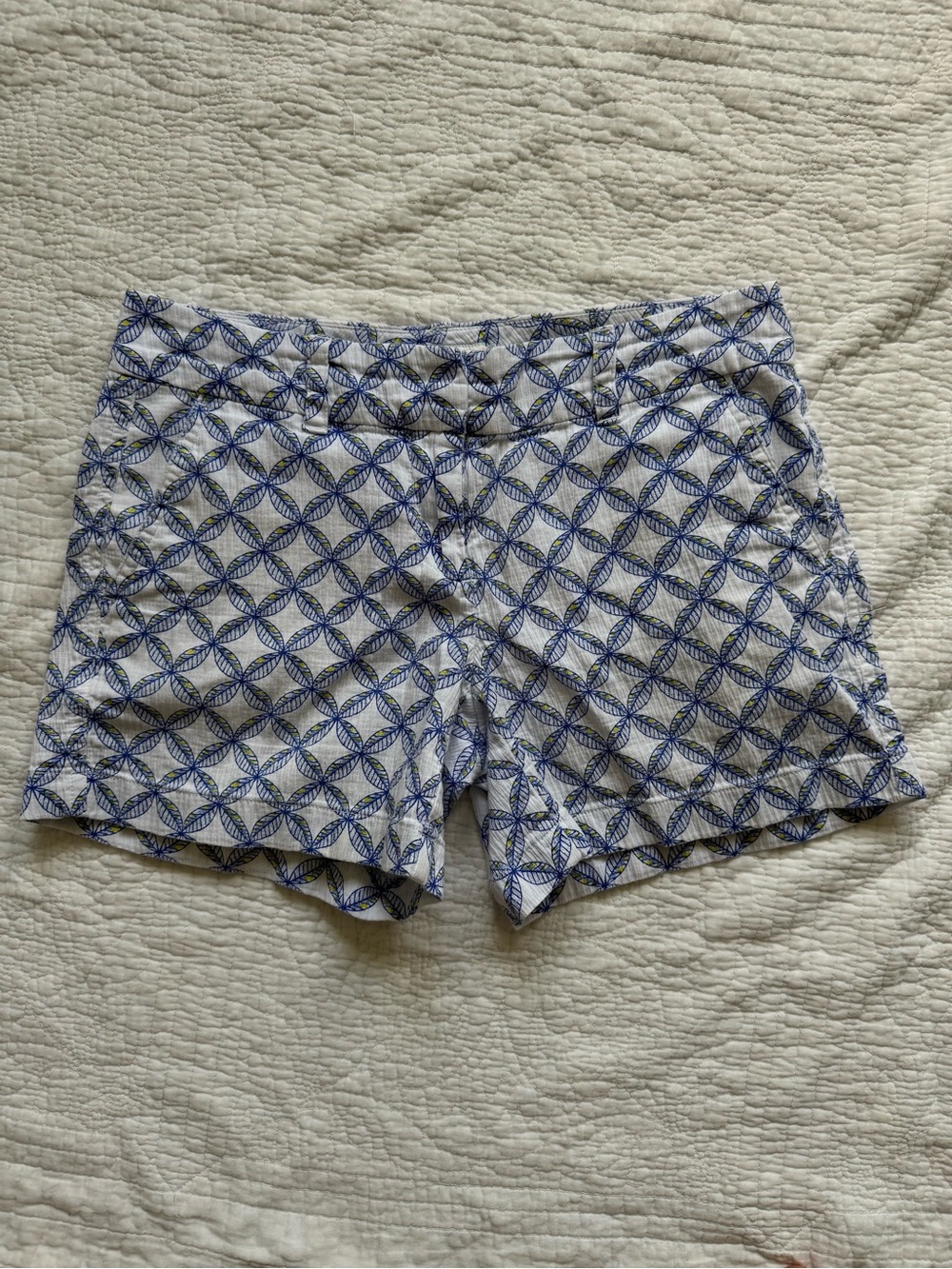 Vineyard Vines White & Blue Geometric Print Bermuda Shorts